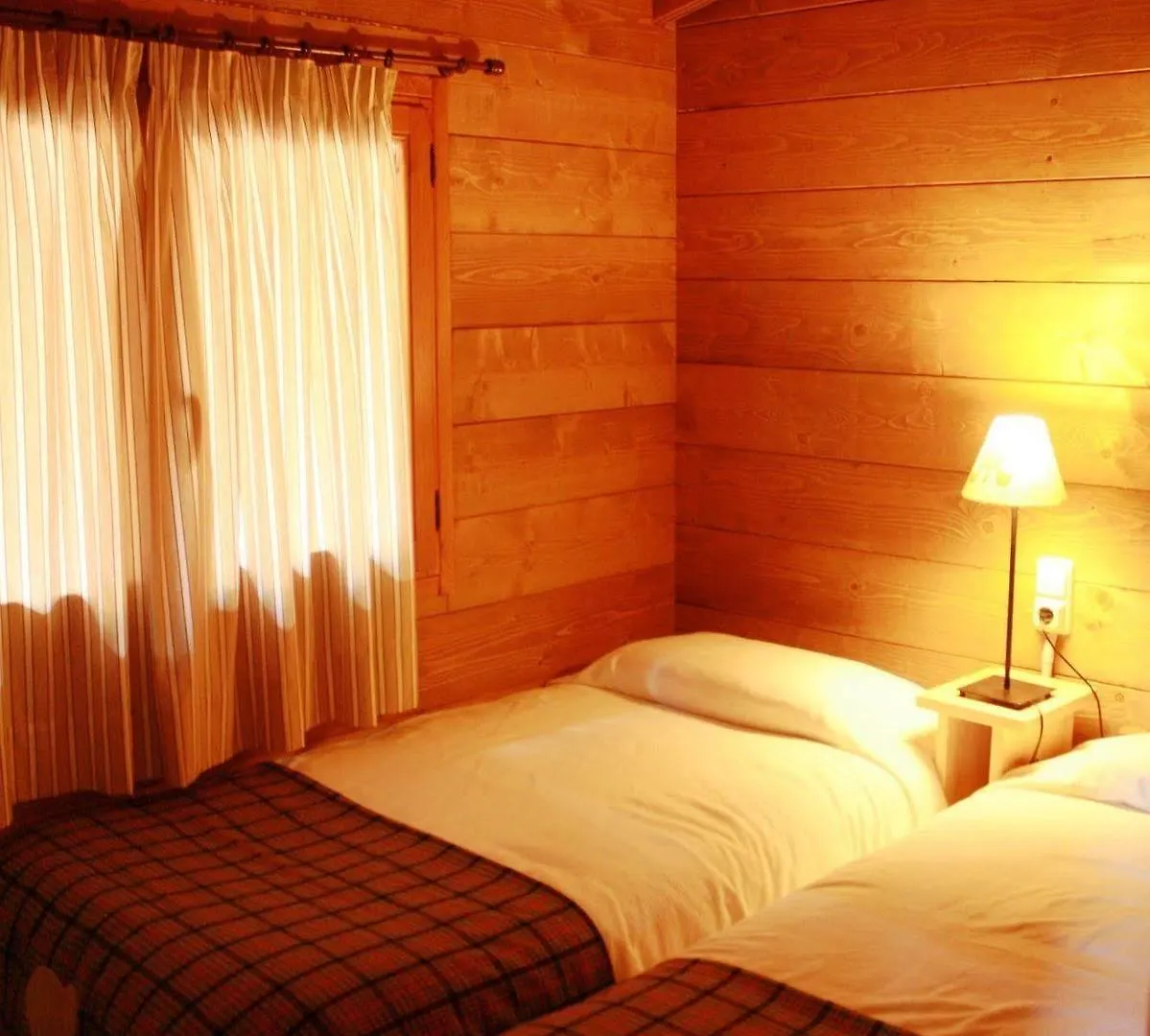 Bungalows Nou Camping La Guingueta D'Aneu